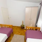 Zvonimir Nečujam