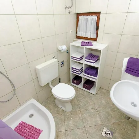 Apartment Zvonimir Necujam